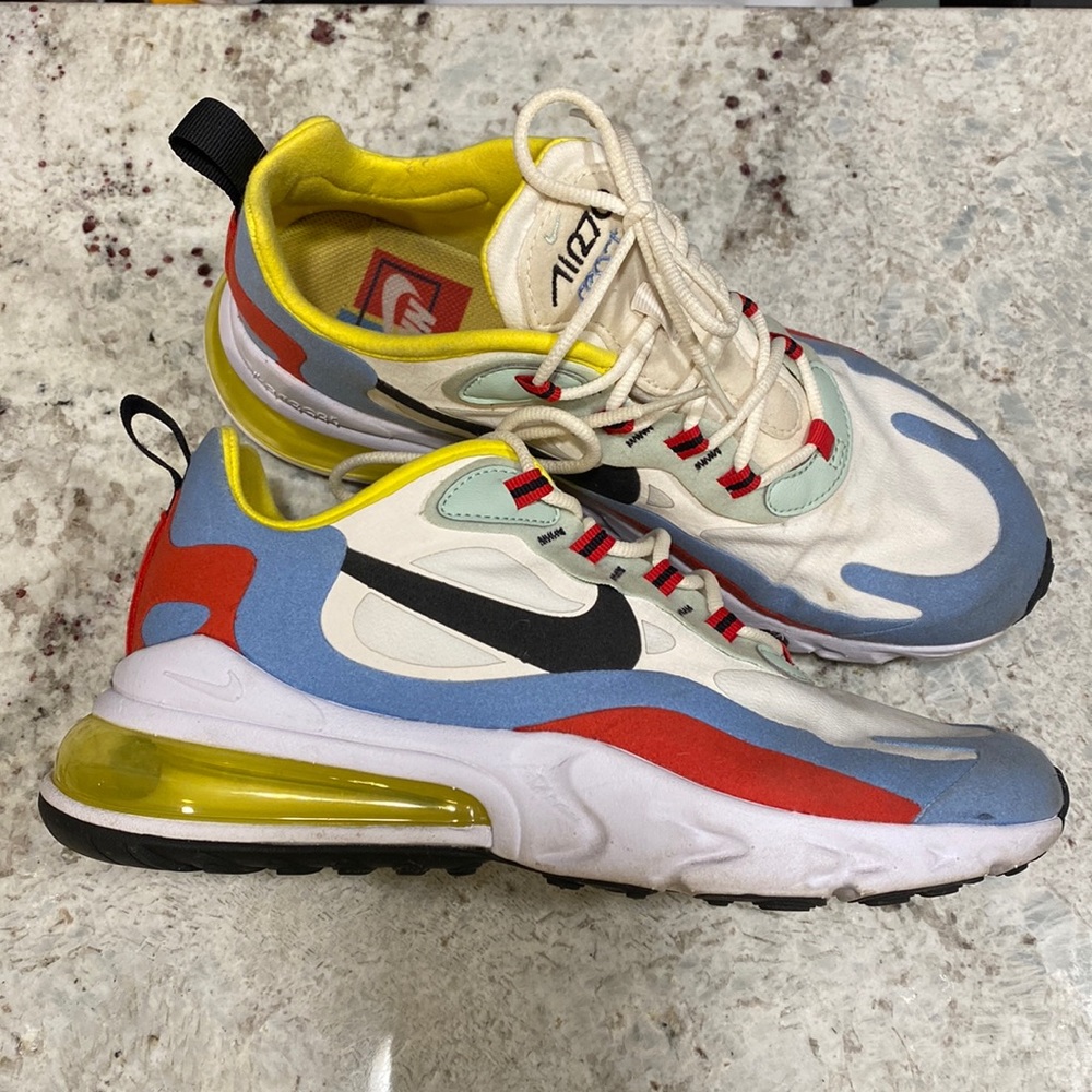 Nike AirMax 270 React Bauhaus